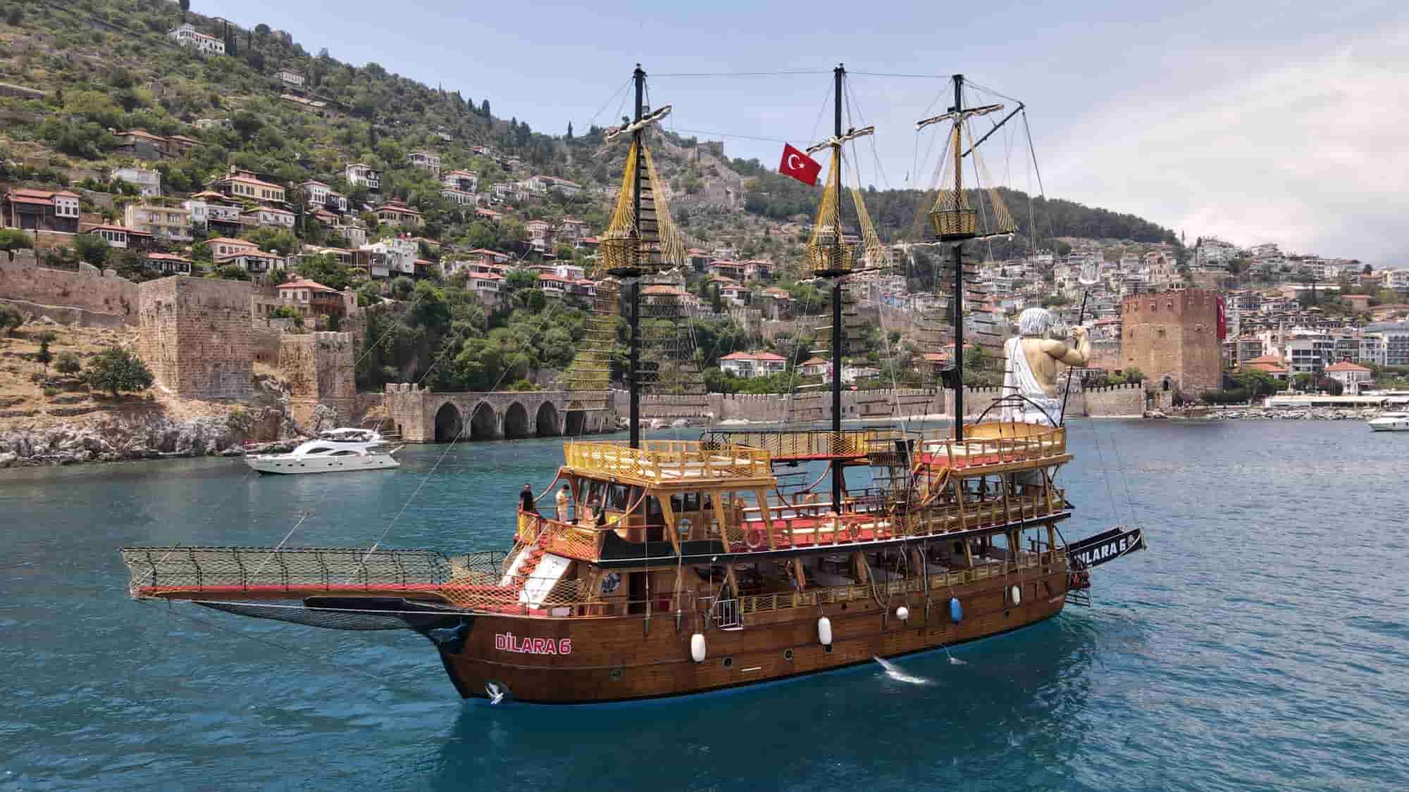 Tour en bateau PİRATE à Alanya